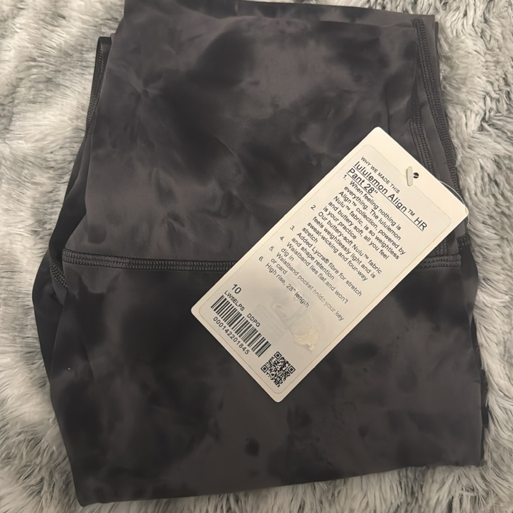 Diamond Dye Pitch Grey Graphite Grey  28” Lululemon align high rise leggings nwt - Picture 9 of 9